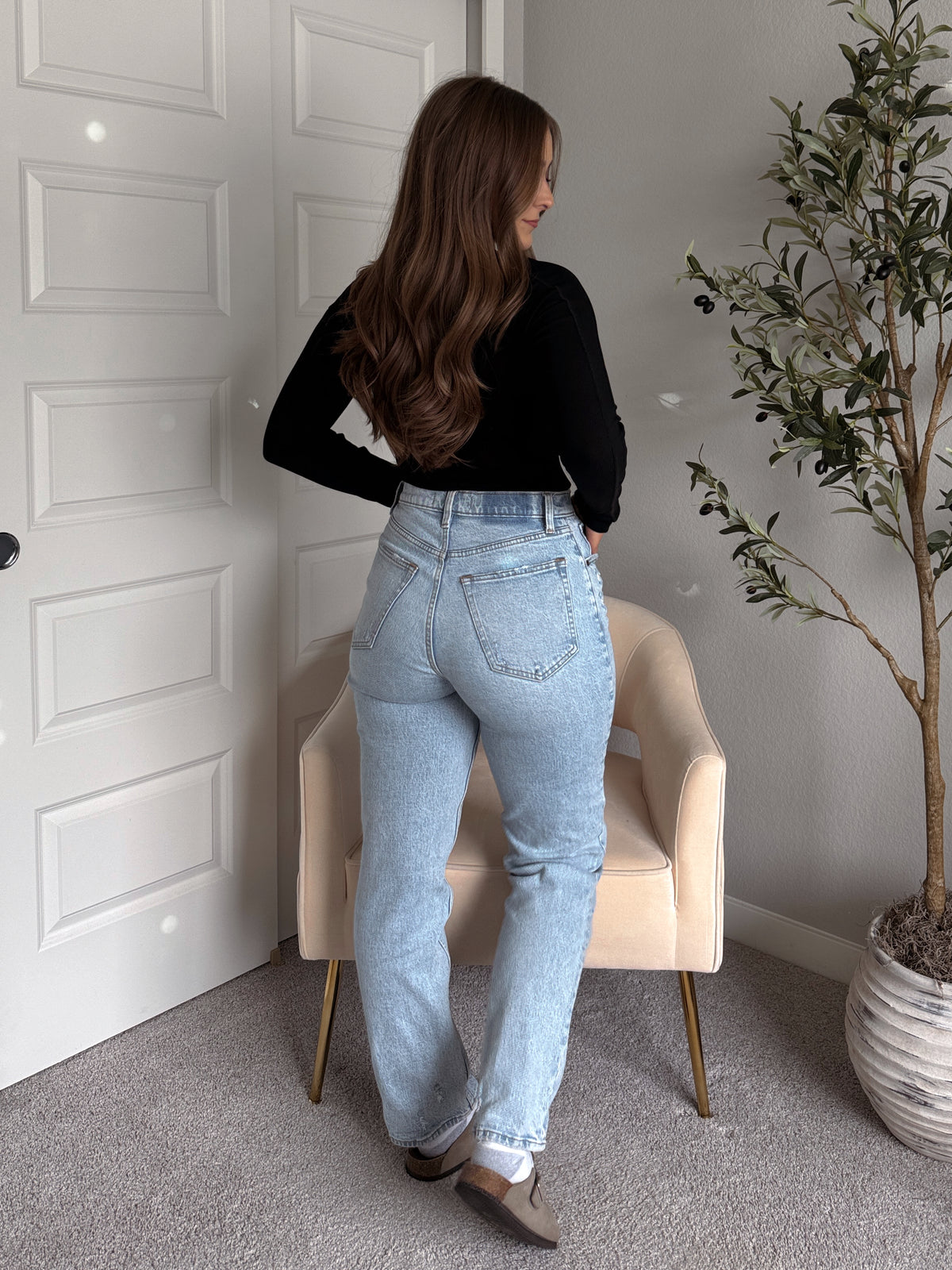 Hayes Long Sleeve Micro-Ribbed Henley Top (Black)