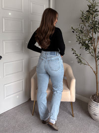 Hayes Long Sleeve Micro-Ribbed Henley Top (Black)