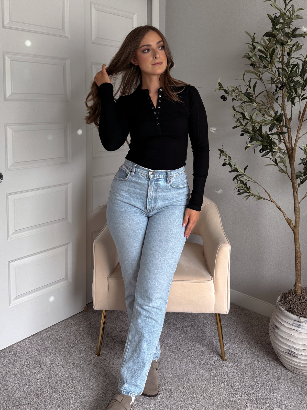 Hayes Long Sleeve Micro-Ribbed Henley Top (Black)