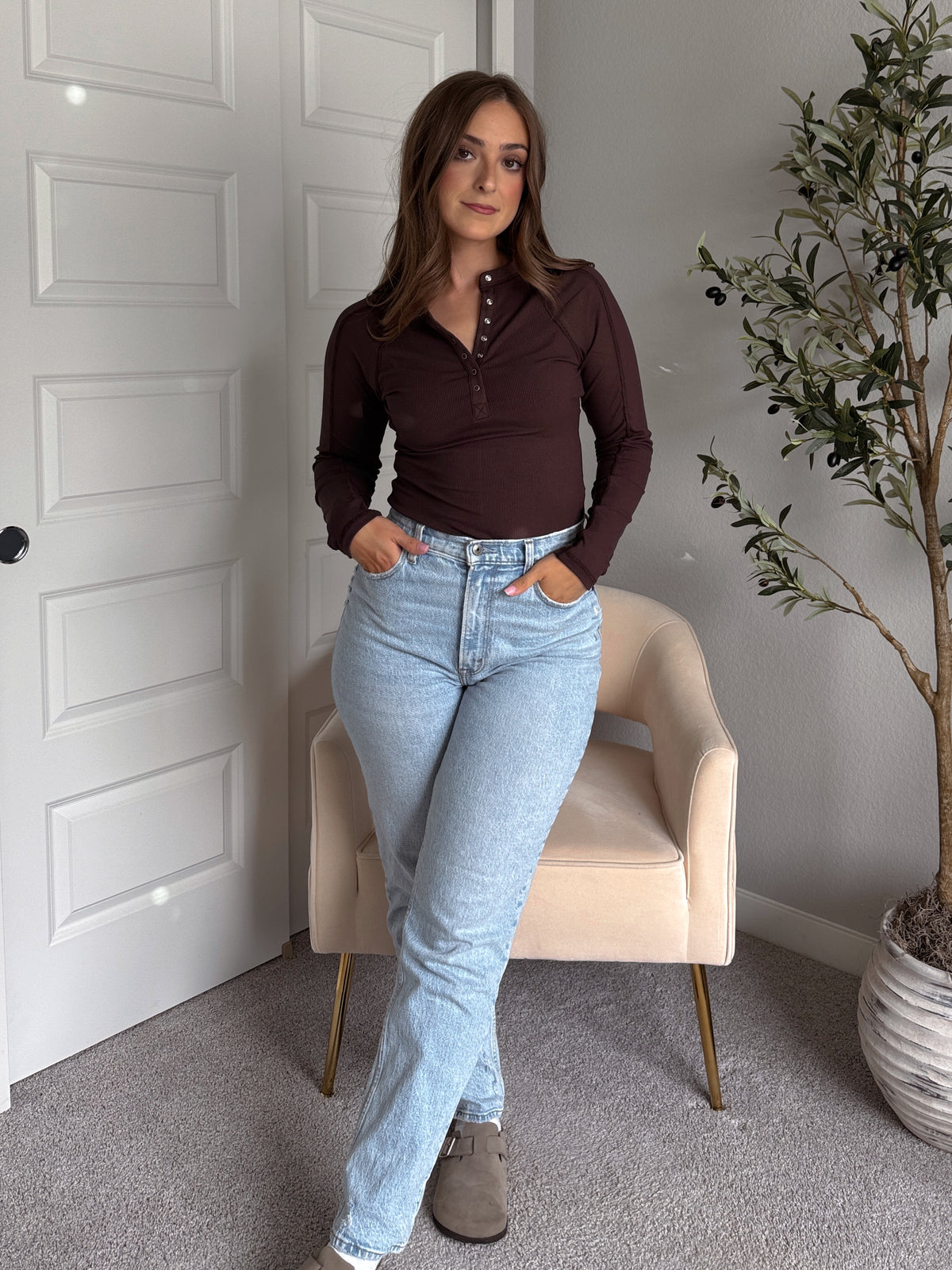 Hayes Long Sleeve Micro-Ribbed Henley Top (Espresso)