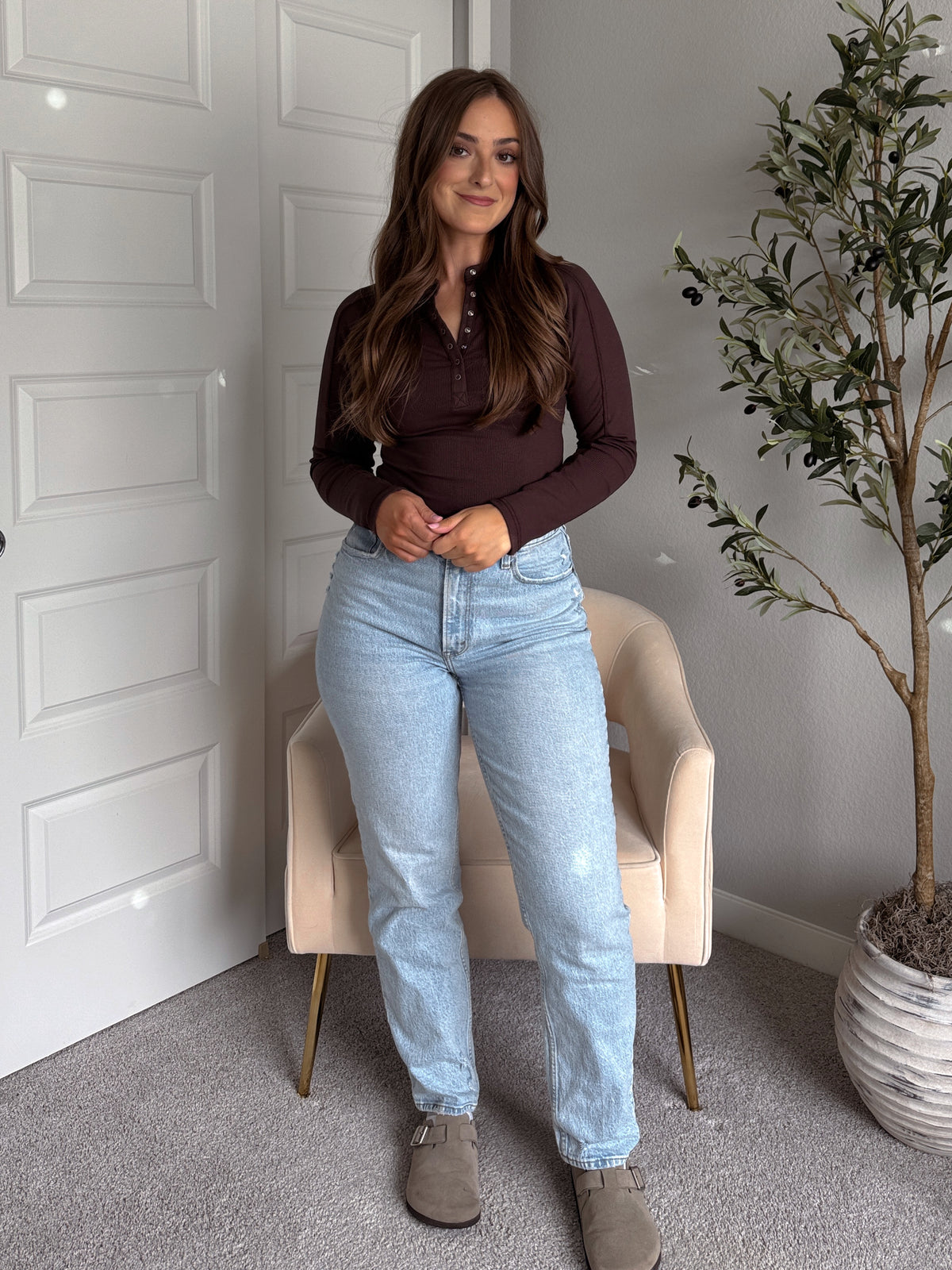 Hayes Long Sleeve Micro-Ribbed Henley Top (Espresso)