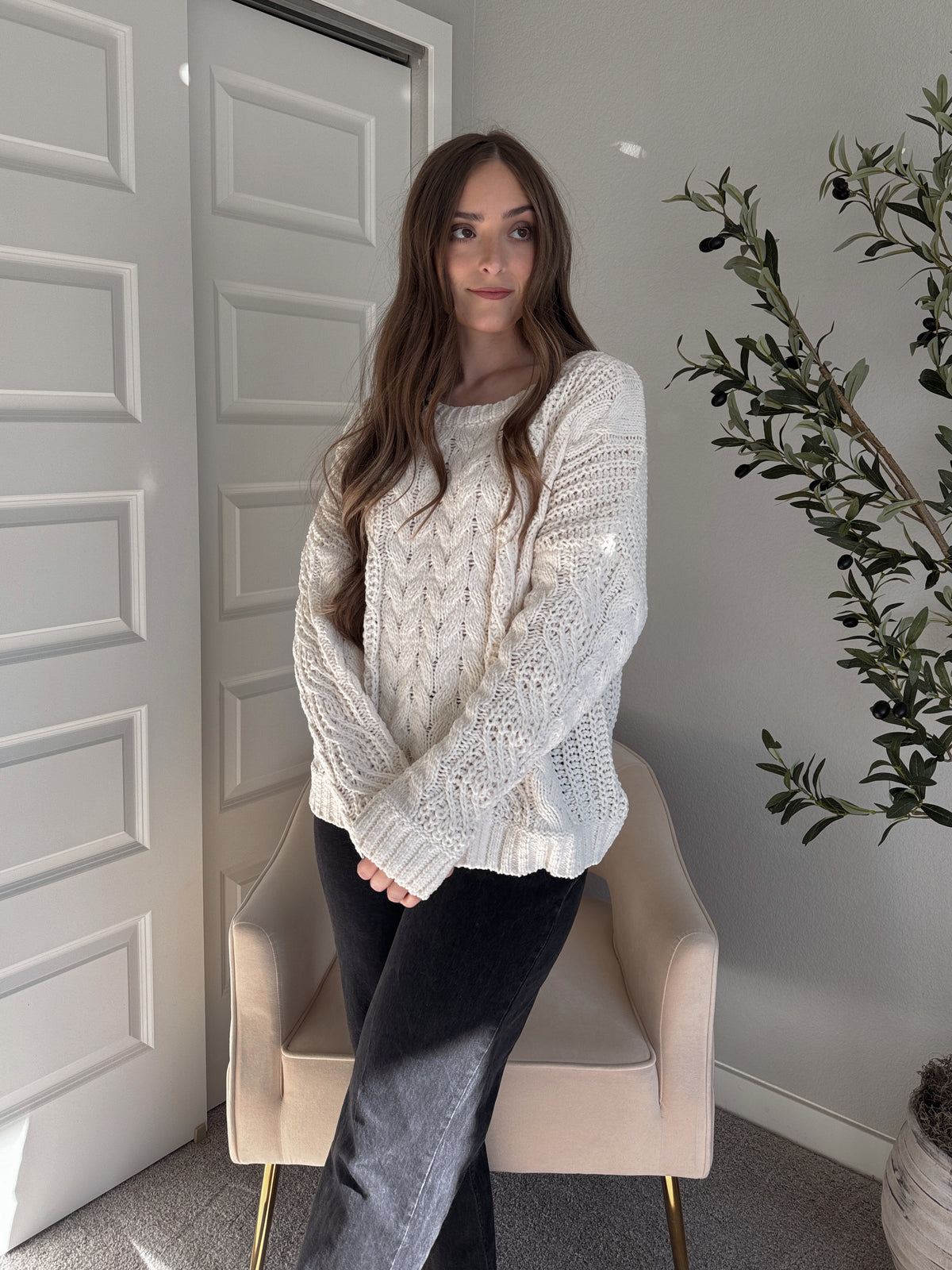 Adeline Chenille Cable Knit Sweater (Ivory)