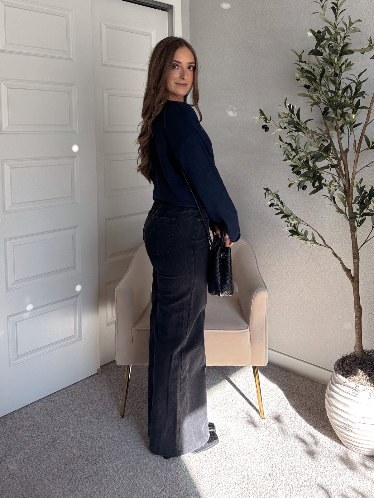 Arden Drawstring Waist Wide Leg Jeans (Washed Black)