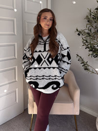 Aspen Patterned Oversized Knit Quarter Zip Pullover (Ivory/Black)