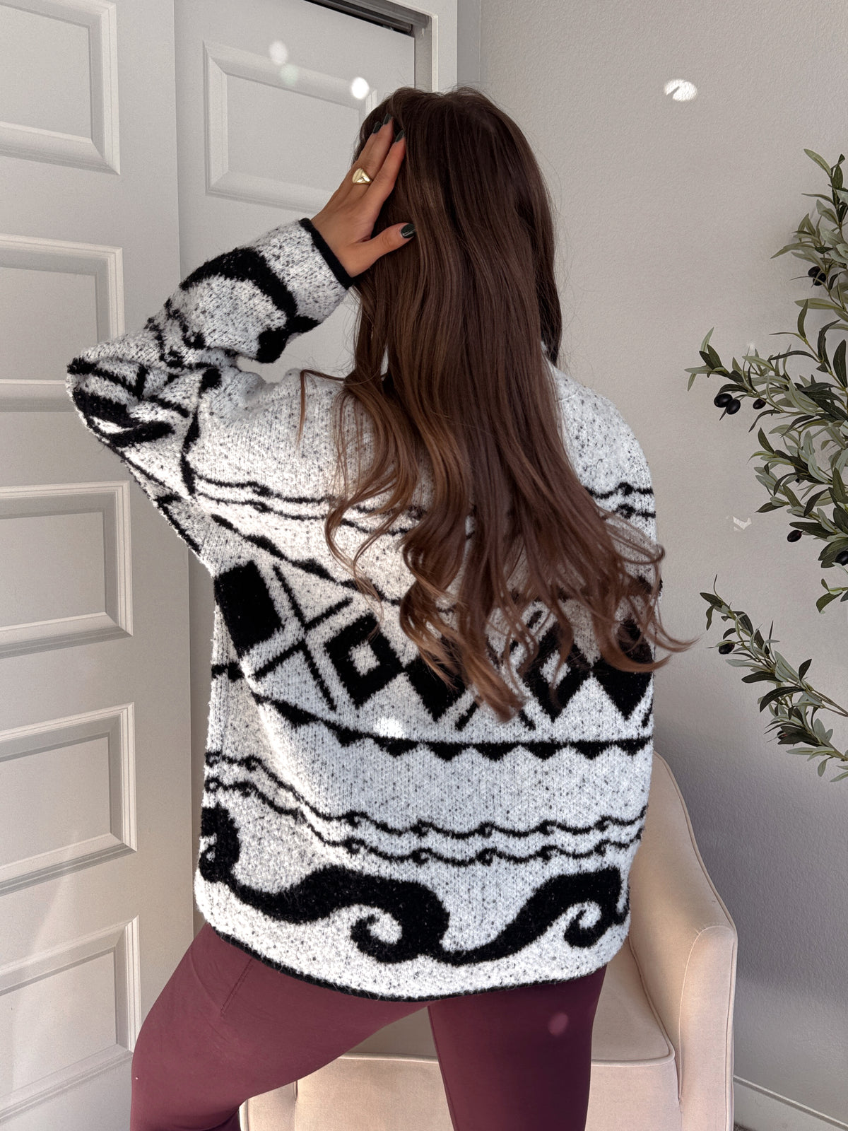 Aspen Patterned Oversized Knit Quarter Zip Pullover (Ivory/Black)