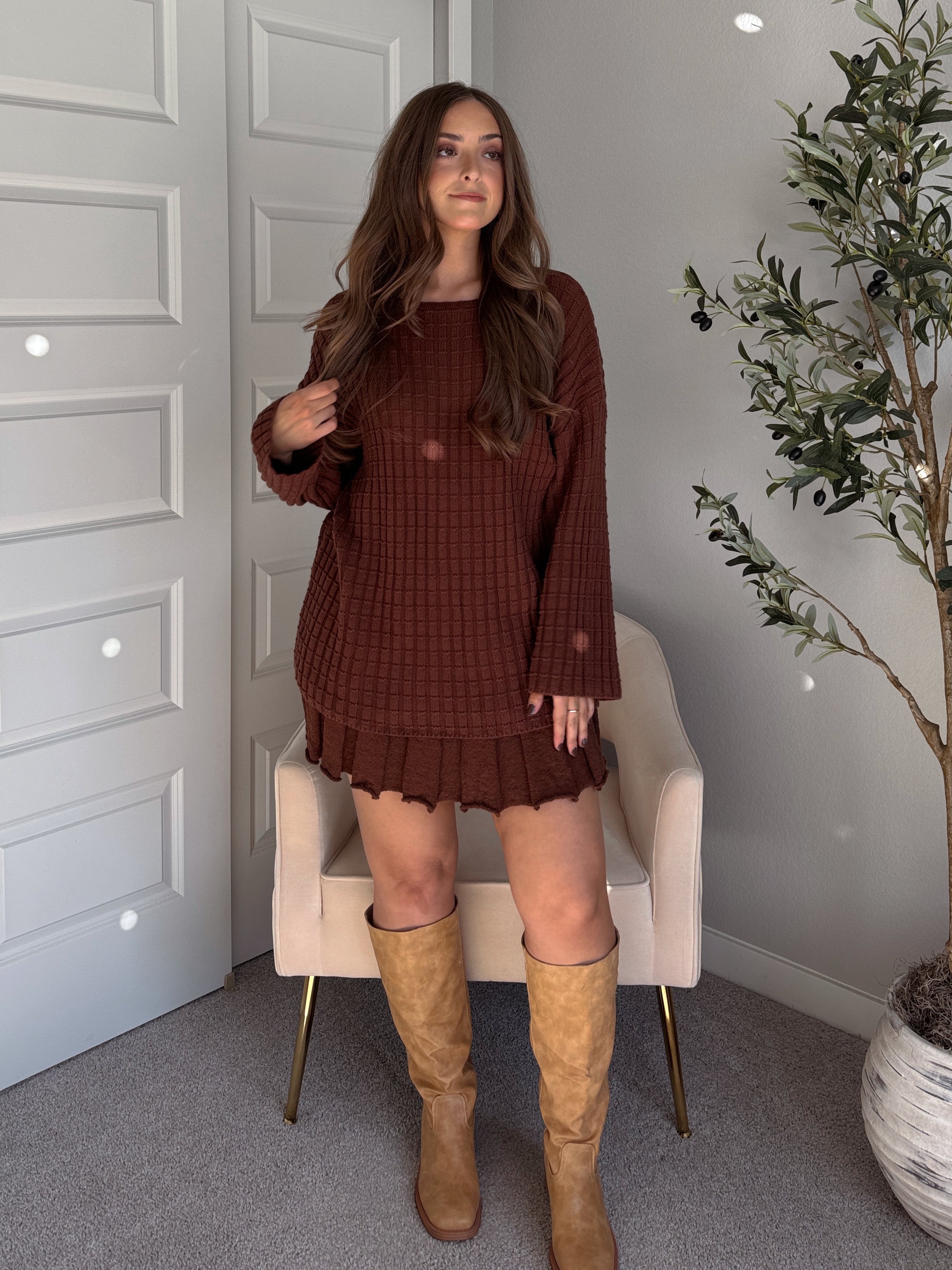 Beckett A-Line Wide-Ribbed Sweater Mini Skirt (Brown) – La Belle
