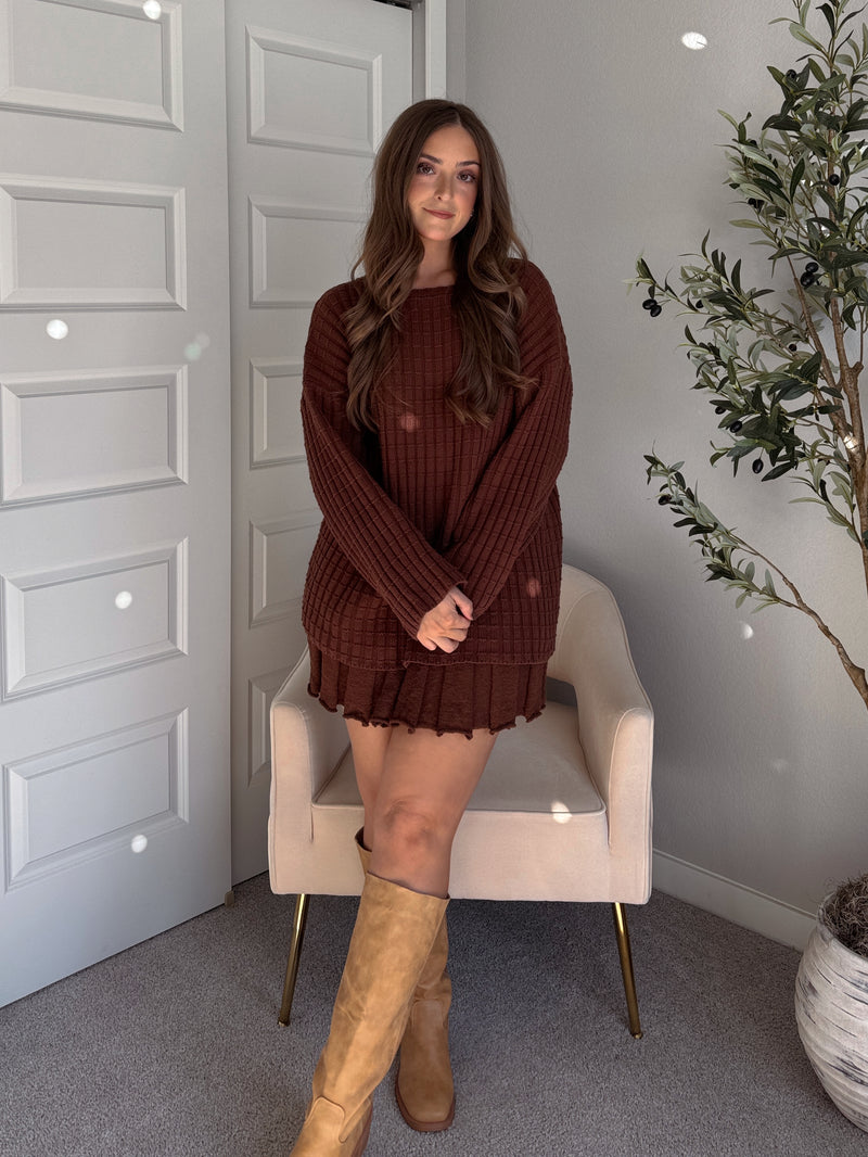 Beckett Oversized Ribbed Tunic Sweater (Brown)