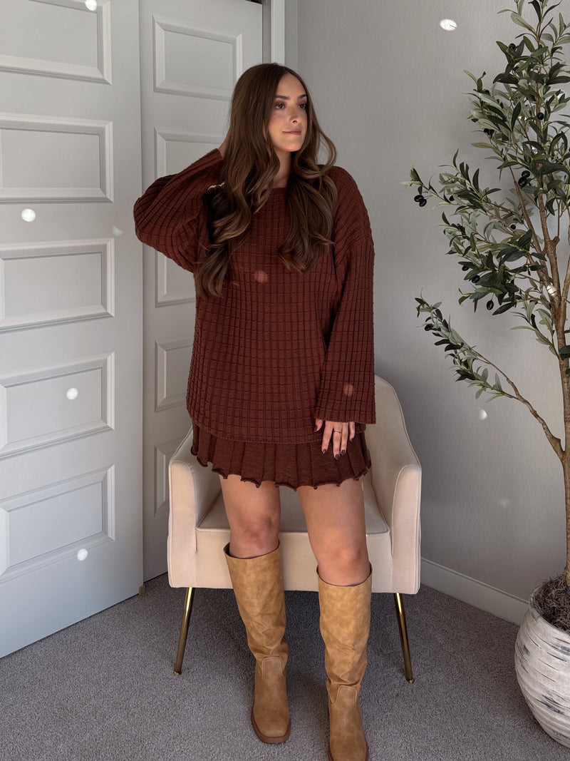 Beckett Oversized Ribbed Tunic Sweater (Brown)