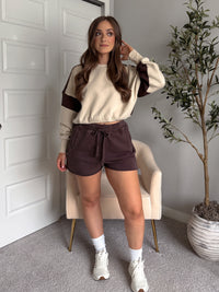 Bennett Contrast Cropped Sweatshirt (Bone/Espresso)