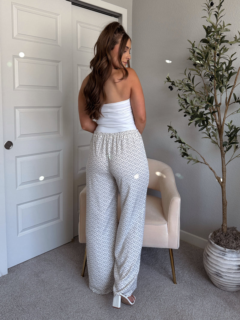 Blossom Bordeaux Floral Drawstring Wide Leg Pants (Cream)