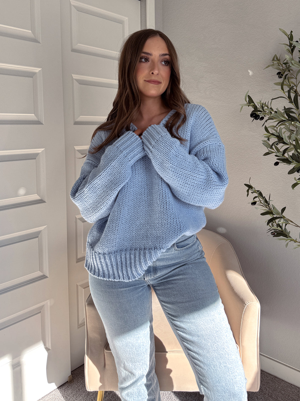 Celeste V-Neck Boxy Cut Balloon Sleeve Sweater (Light Blue)