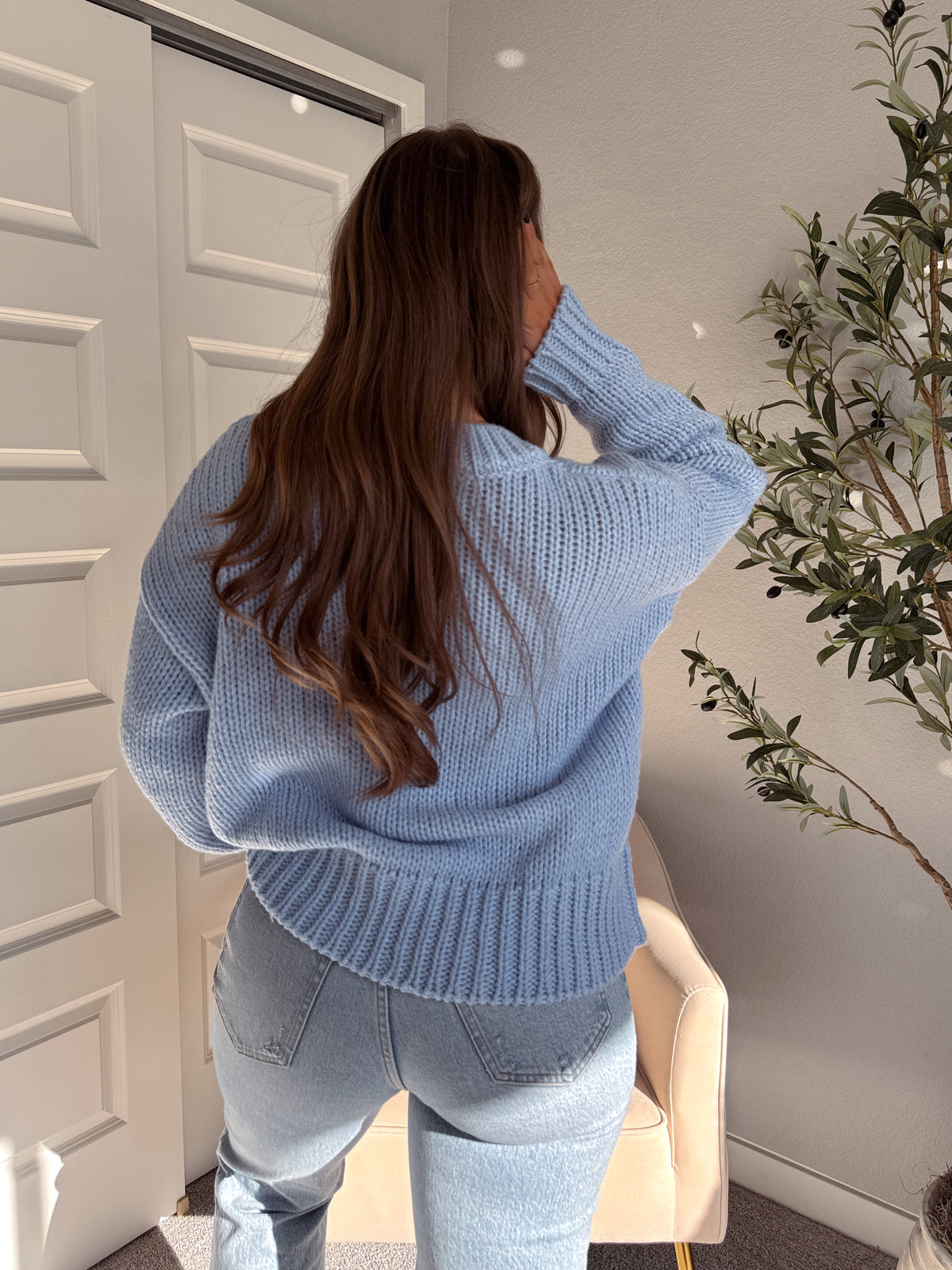 Celeste V-Neck Boxy Cut Balloon Sleeve Sweater (Light Blue)