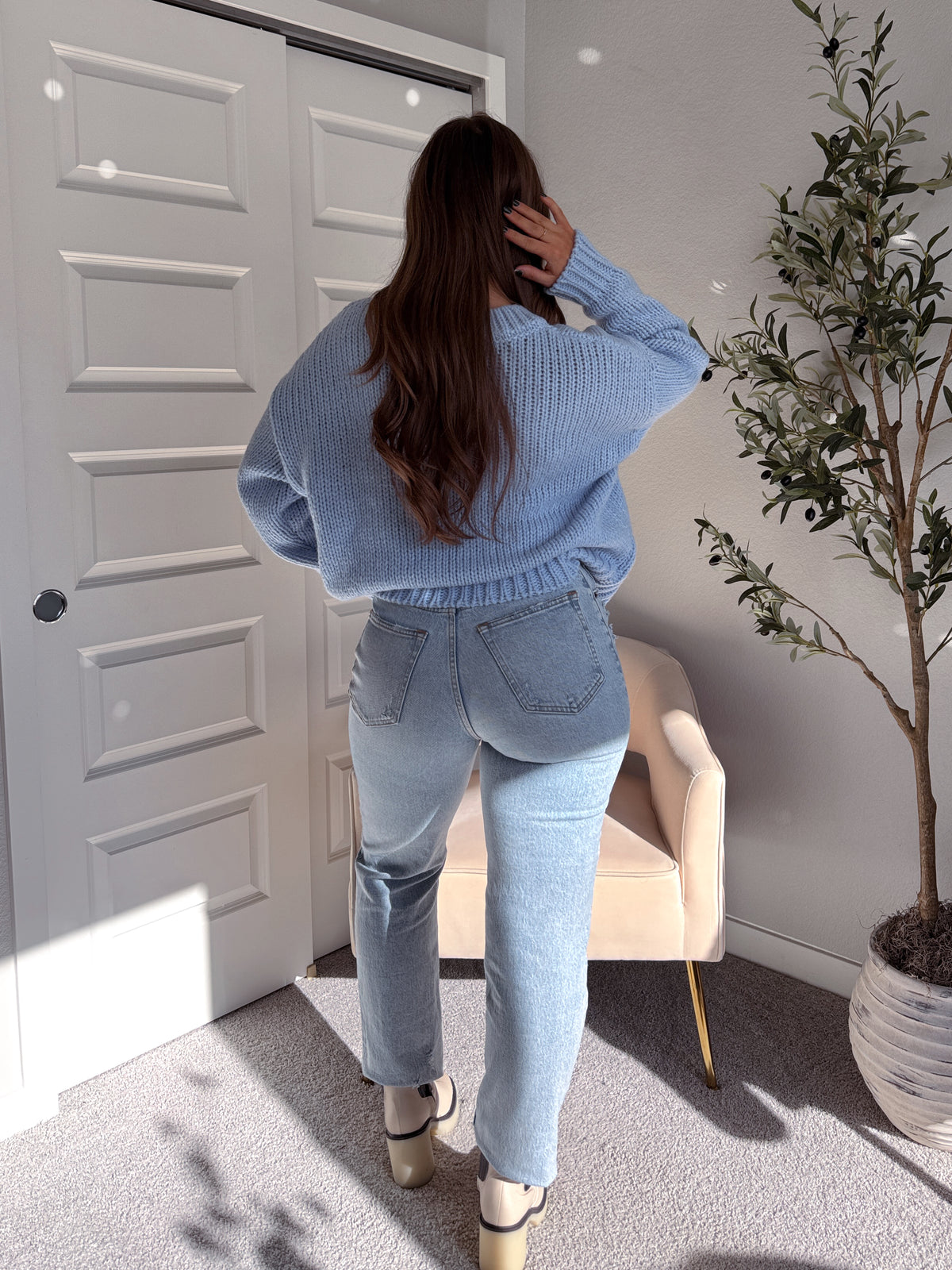 Celeste V-Neck Boxy Cut Balloon Sleeve Sweater (Light Blue)