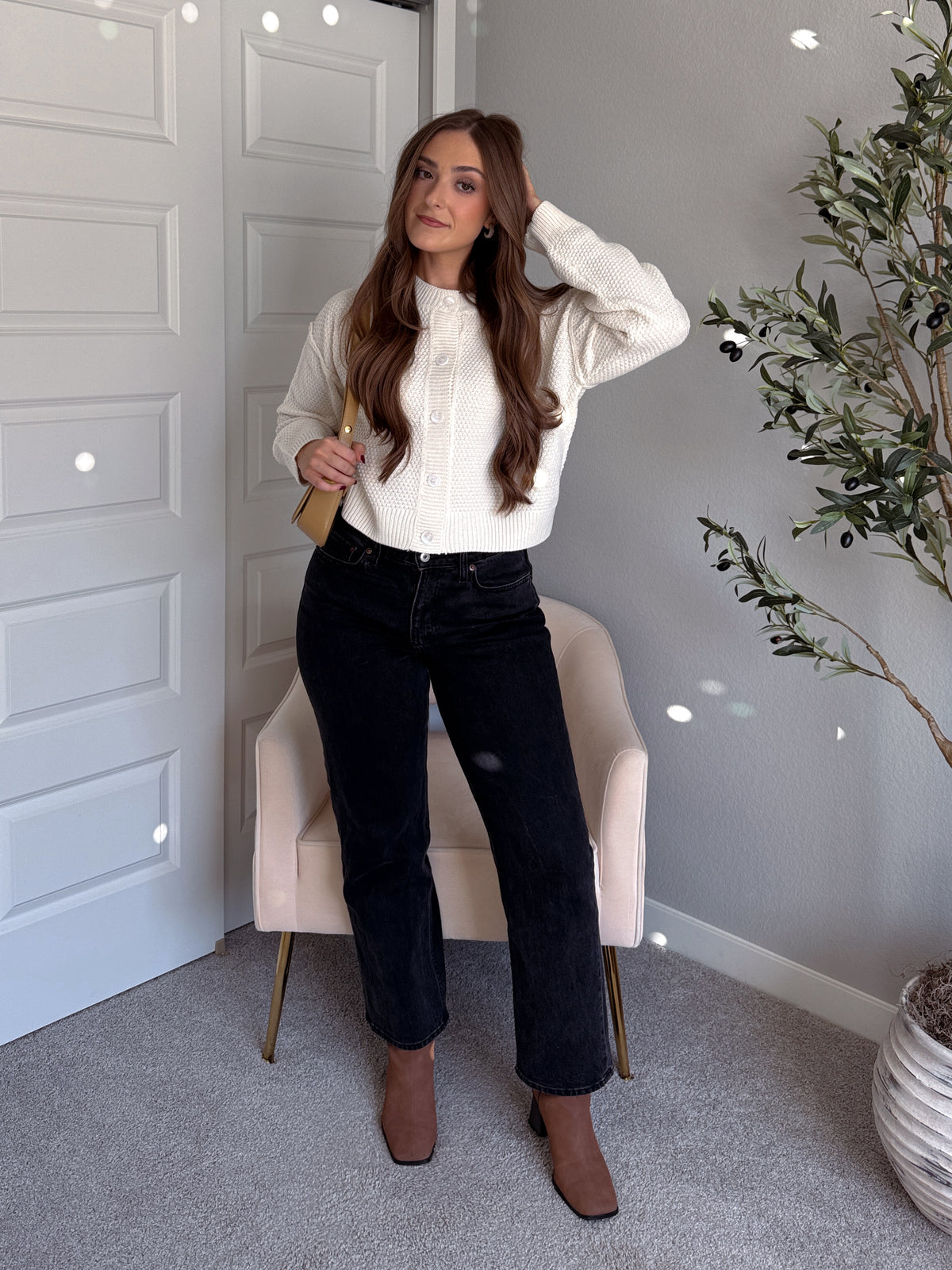 Claire Textured Crew Neck Cardigan (Ivory)