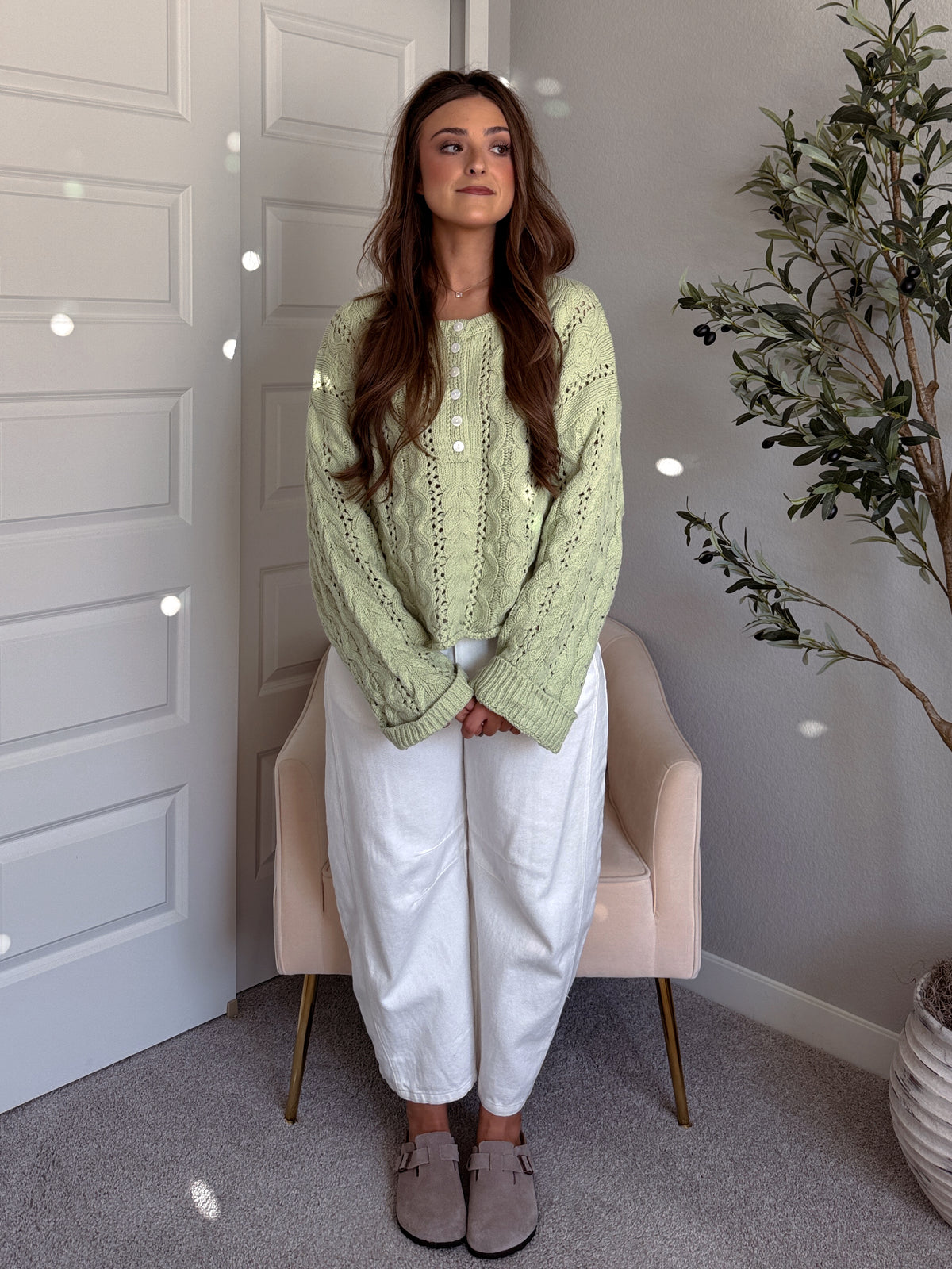 Clover Cable Knit Pullover Sweater (Light Green)