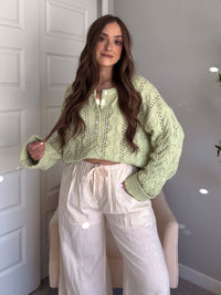 Clover Cable Knit Pullover Sweater (Light Green)