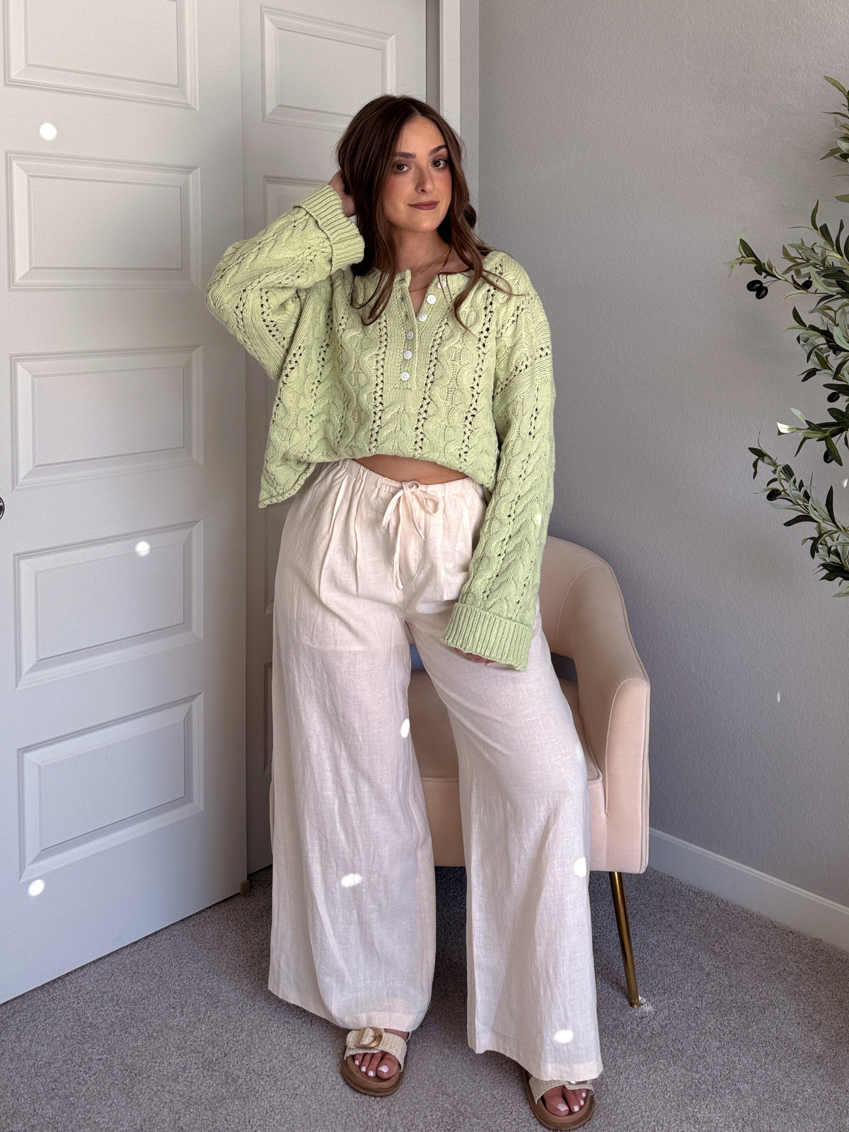 Clover Cable Knit Pullover Sweater (Light Green)