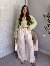 Clover Cable Knit Pullover Sweater (Light Green)