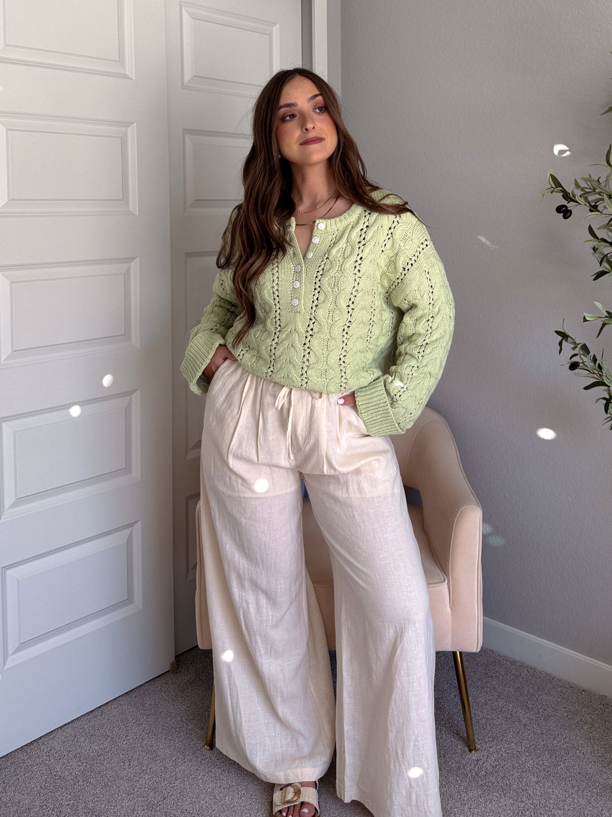 Clover Cable Knit Pullover Sweater (Light Green)