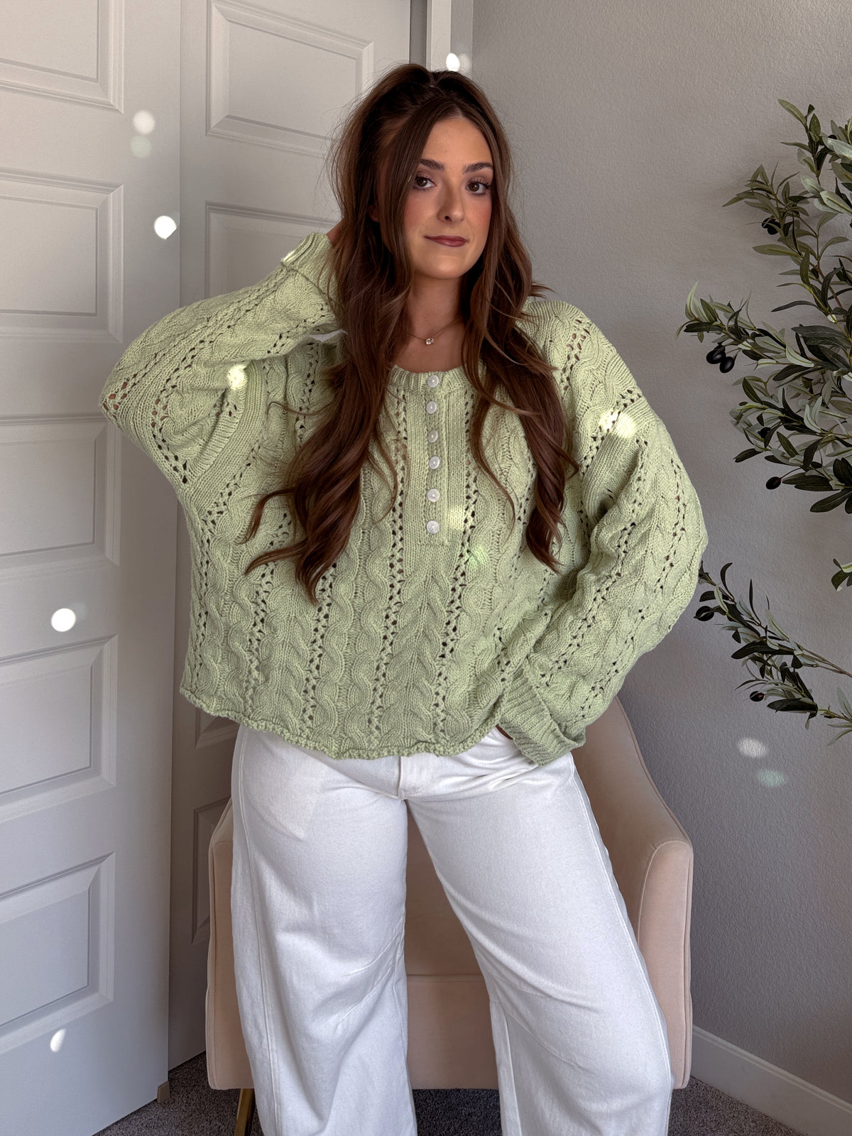 Clover Cable Knit Pullover Sweater (Light Green)