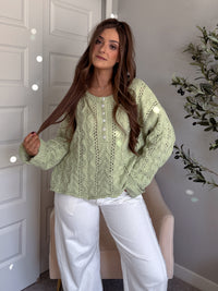 Clover Cable Knit Pullover Sweater (Light Green)