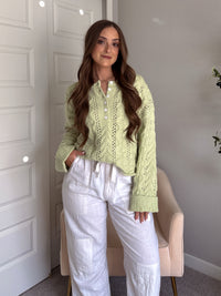 Clover Cable Knit Pullover Sweater (Light Green)