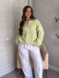 Clover Cable Knit Pullover Sweater (Light Green)