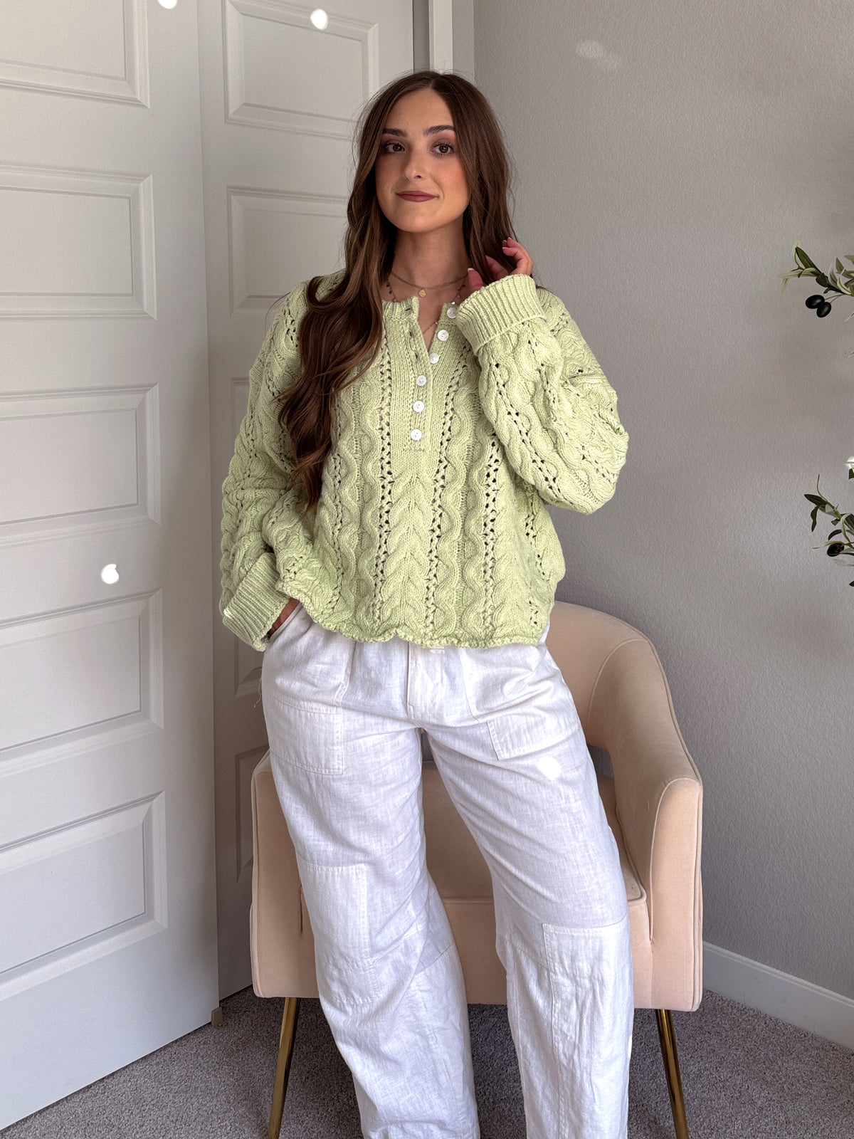 Clover Cable Knit Pullover Sweater (Light Green)