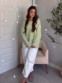 Clover Cable Knit Pullover Sweater (Light Green)