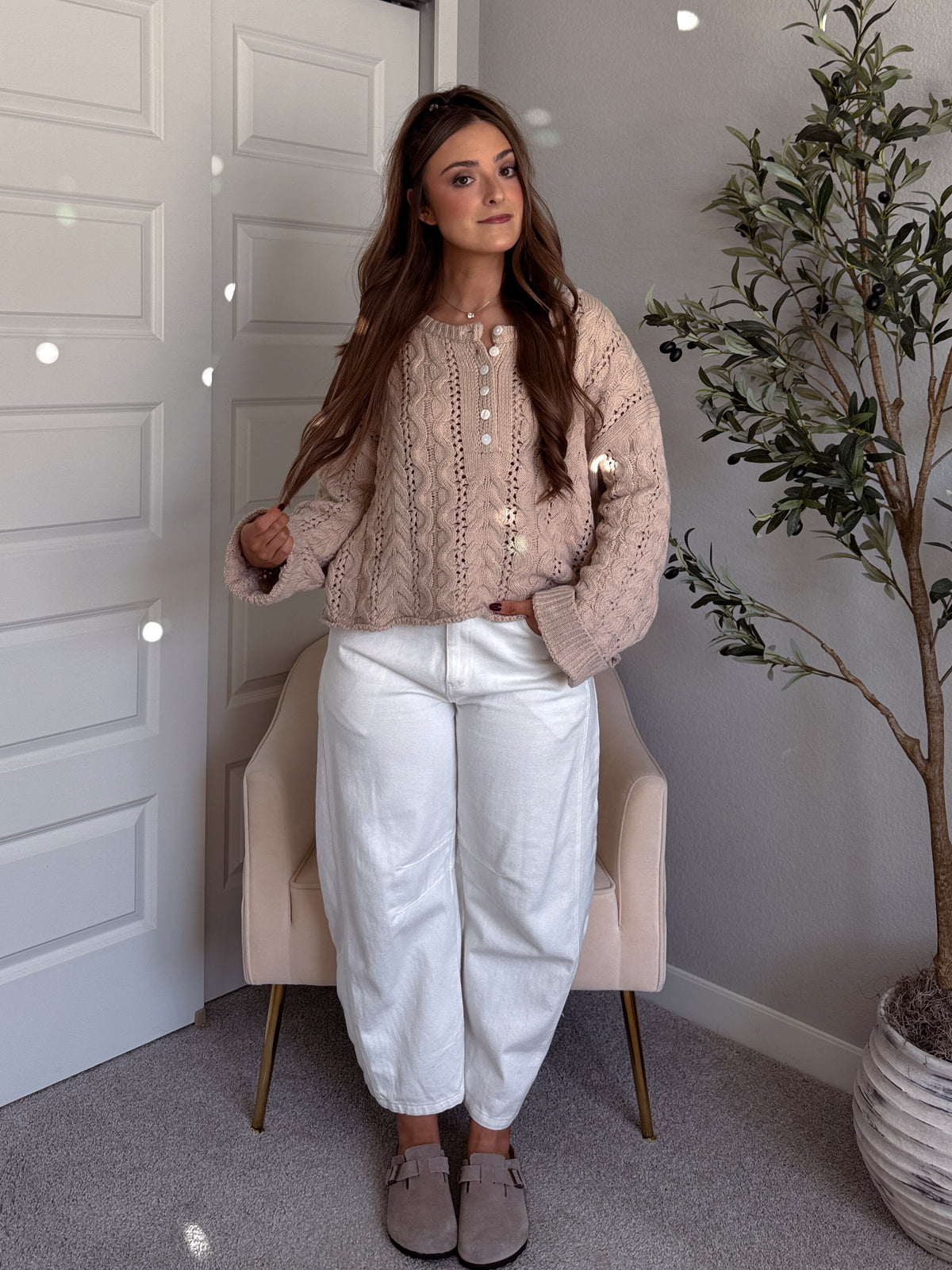 Clover Cable Knit Pullover Sweater (Taupe)