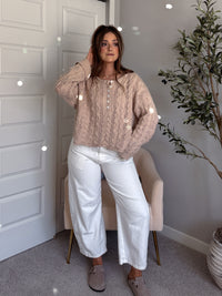 Clover Cable Knit Pullover Sweater (Taupe)