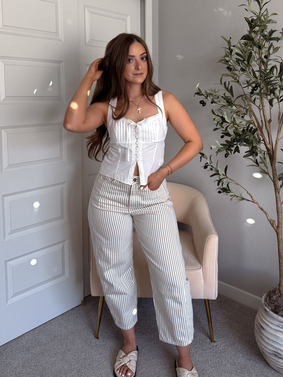 Cosette Pintuck Lace Trim Tie Front Top (White)