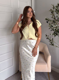 Daisy Lightweight Knit Sleeveless Cardigan (Butter Yellow)