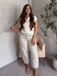 Daisy Lightweight Knit Sleeveless Cardigan (Ivory)