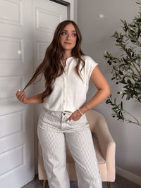 Daisy Lightweight Knit Sleeveless Cardigan (Ivory)