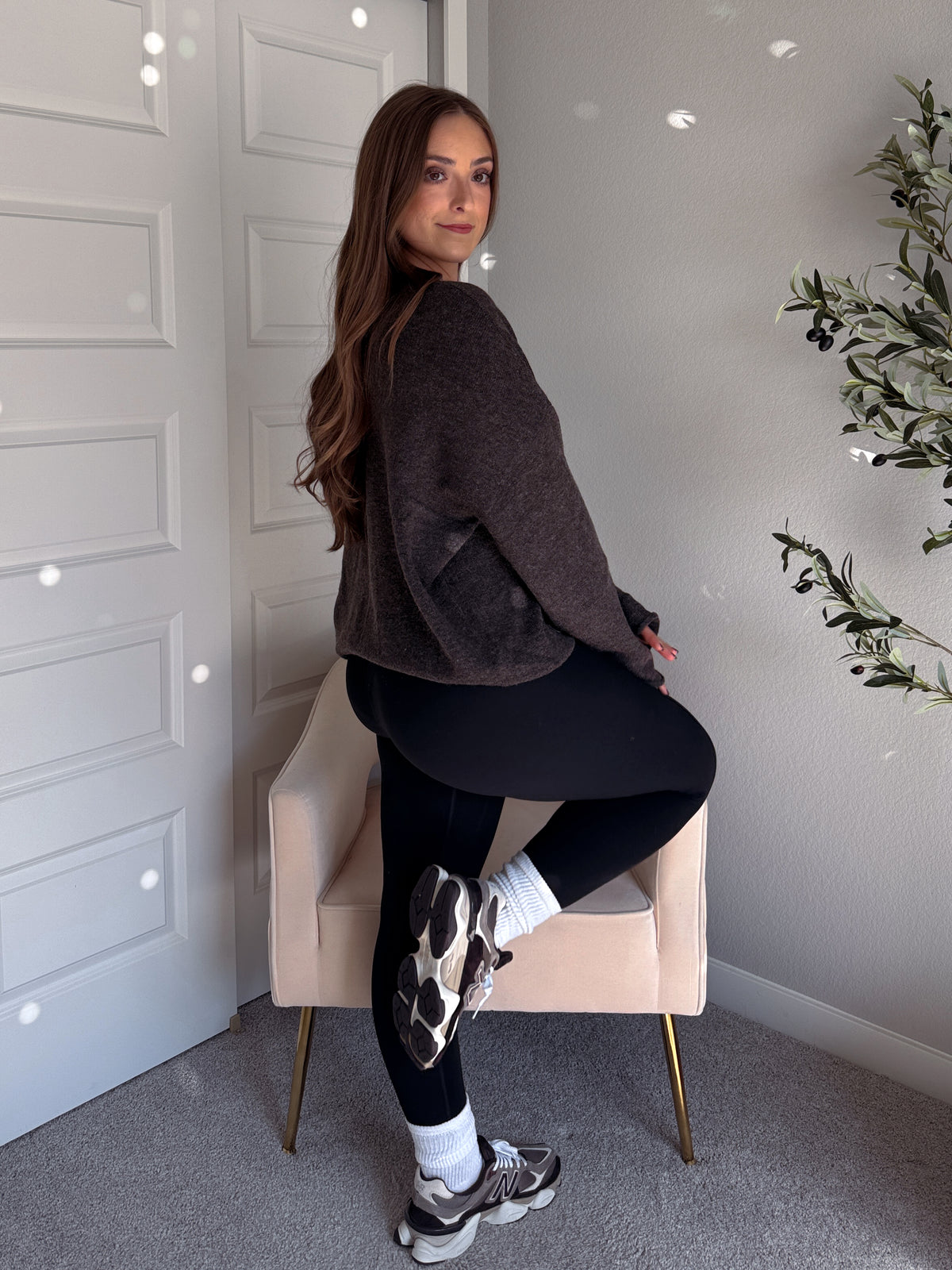 Dillon Oversized Henley Sweater (Deep Brown)
