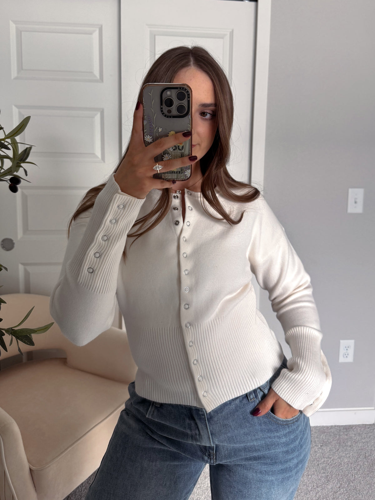 Elena Snap Button Fitted Cardigan (Cream)