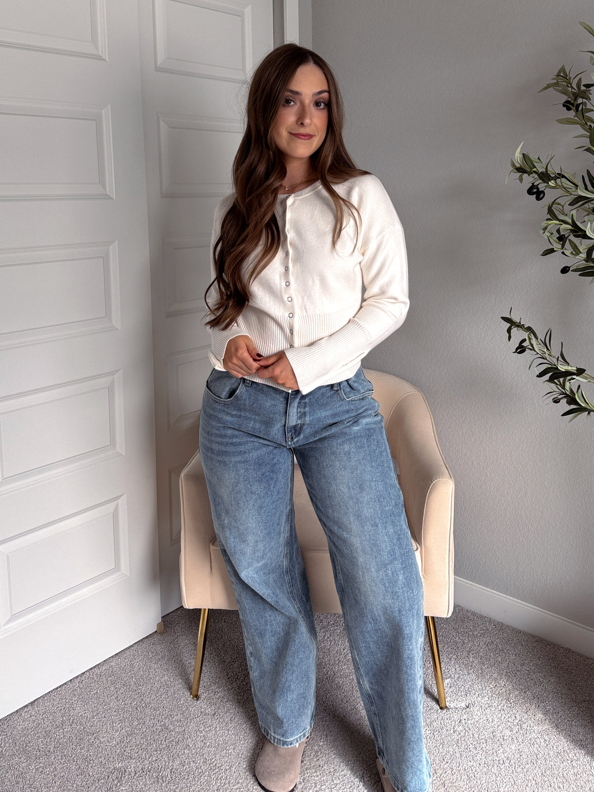 Elena Snap Button Fitted Cardigan (Cream)