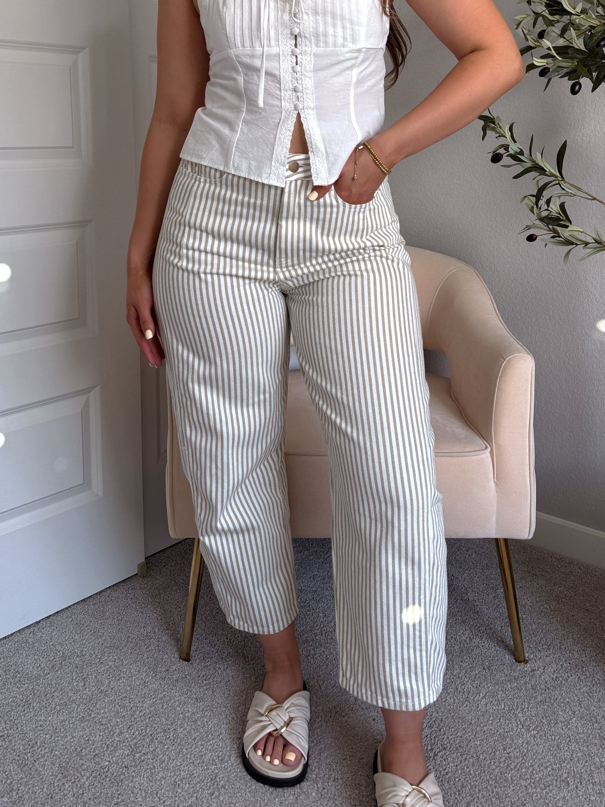 Elle Pinstripe Barrel Leg Cotton Pants (Beige)
