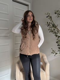 Ellis Corduroy Puffer Vest (Mushroom)