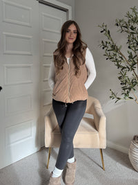Ellis Corduroy Puffer Vest (Mushroom)