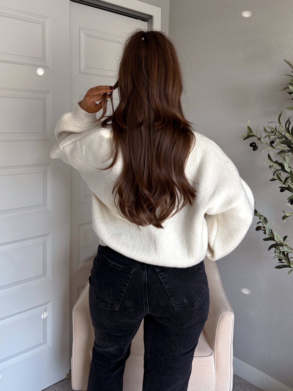 Ellison Round Neck Button Up Cardigan (White)
