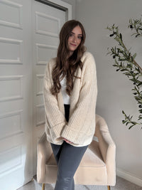 Evelyn Oversized Open-Front Knit Cardigan (Oat)