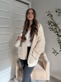 Evelyn Oversized Open-Front Knit Cardigan (Oat)