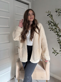 Evelyn Oversized Open-Front Knit Cardigan (Oat)