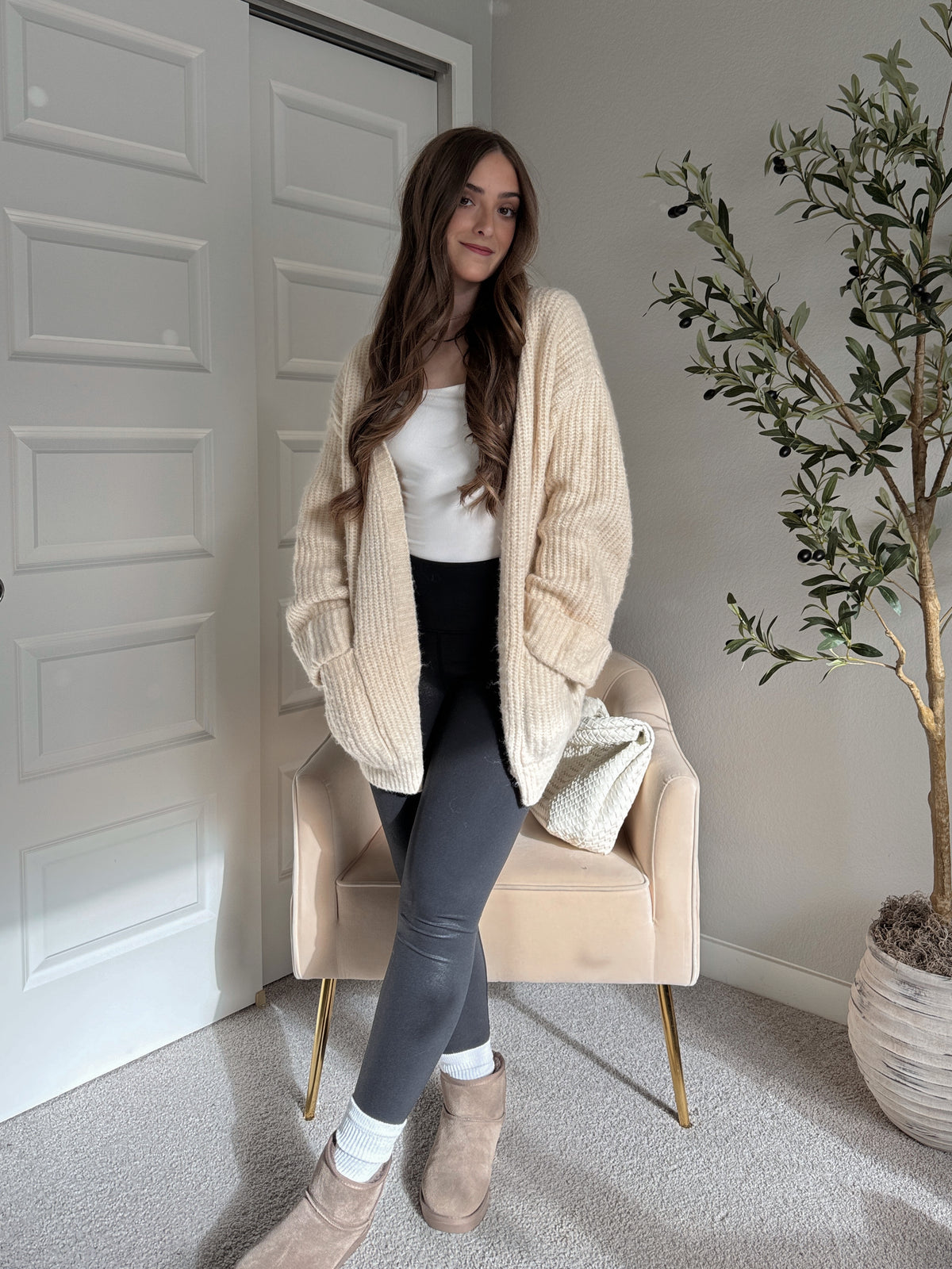 Evelyn Oversized Open-Front Knit Cardigan (Oat)