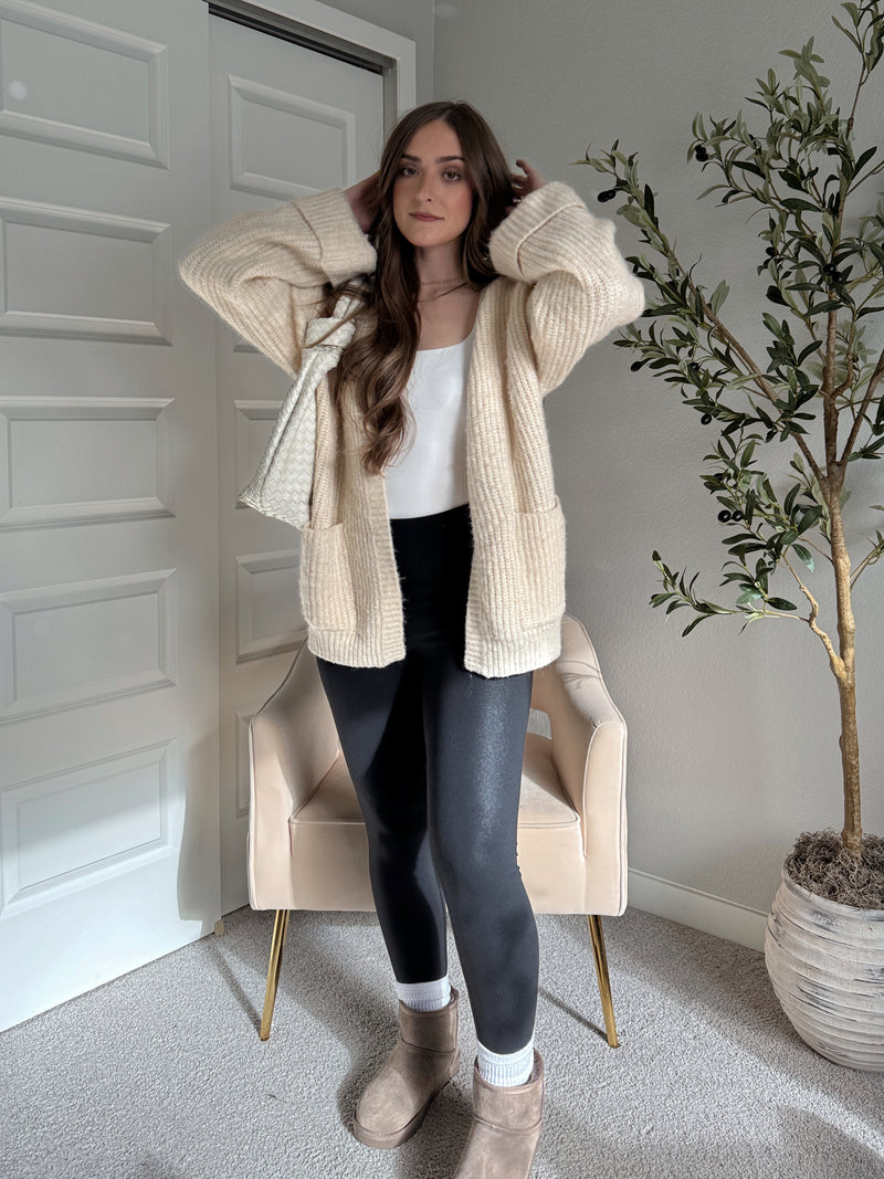 Evelyn Oversized Open-Front Knit Cardigan (Oat)
