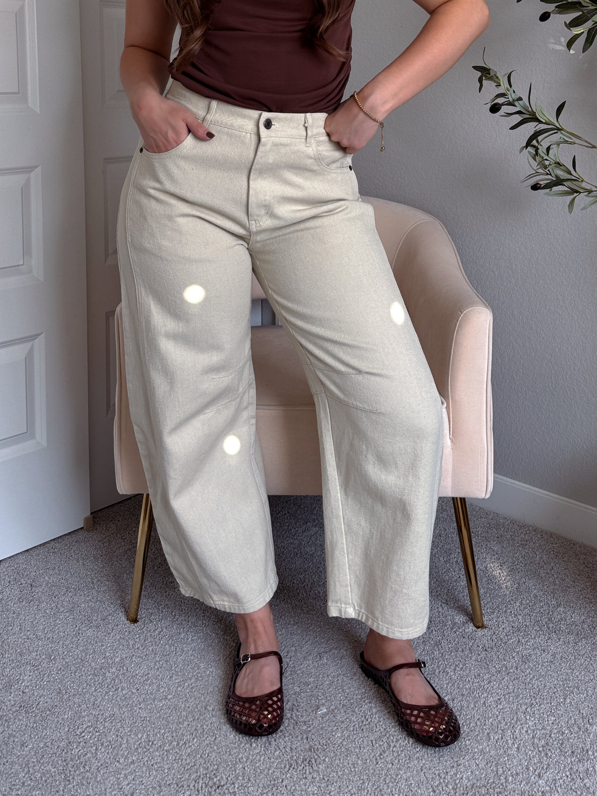 Frankie Mid Rise Cotton Barrel Pants (Taupe)
