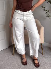 Frankie Mid Rise Cotton Barrel Pants (White)