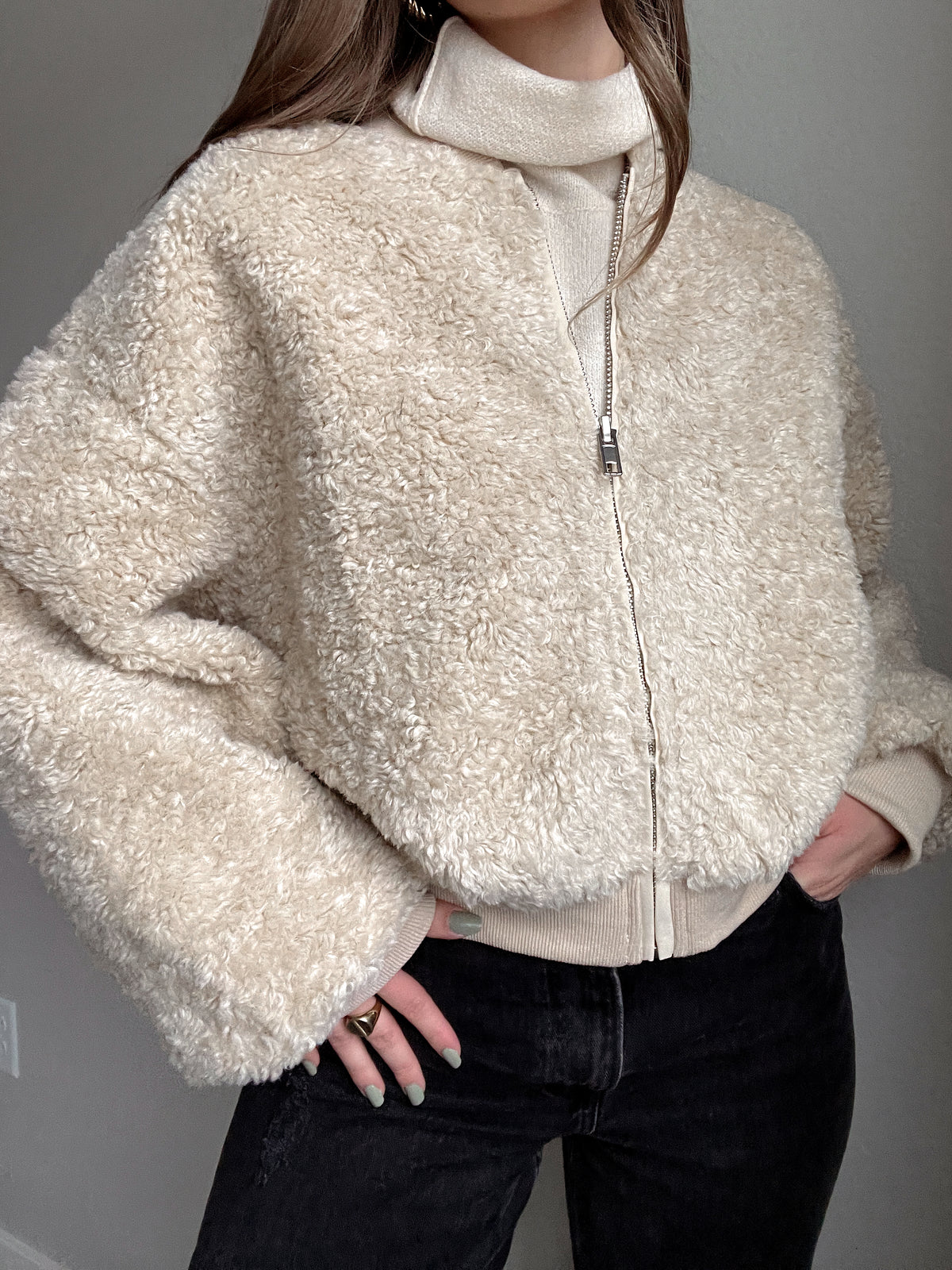 Goldie Faux Fur Bomber Jacket (Latte)